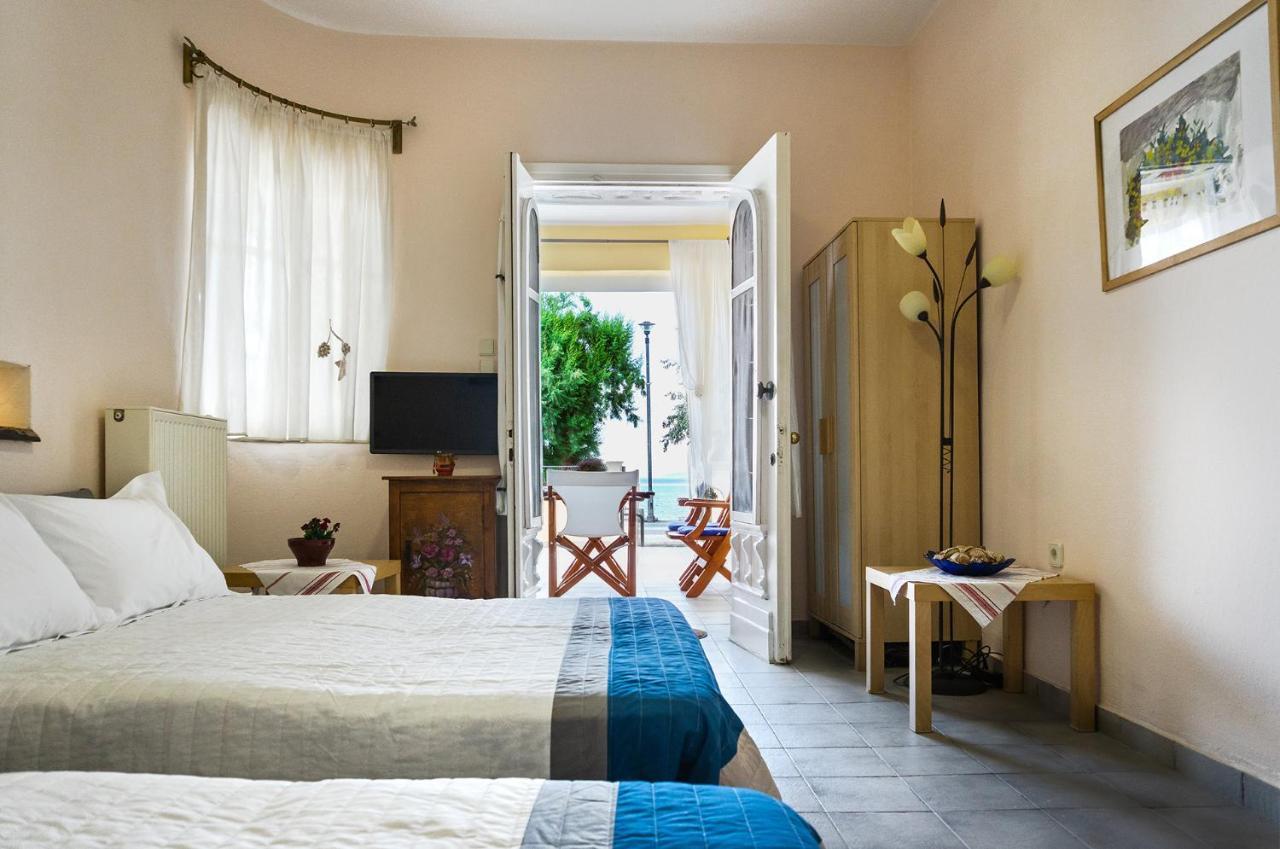 Irene Seafront Apartment ネオイ・エピヴァタイ エクステリア 写真
