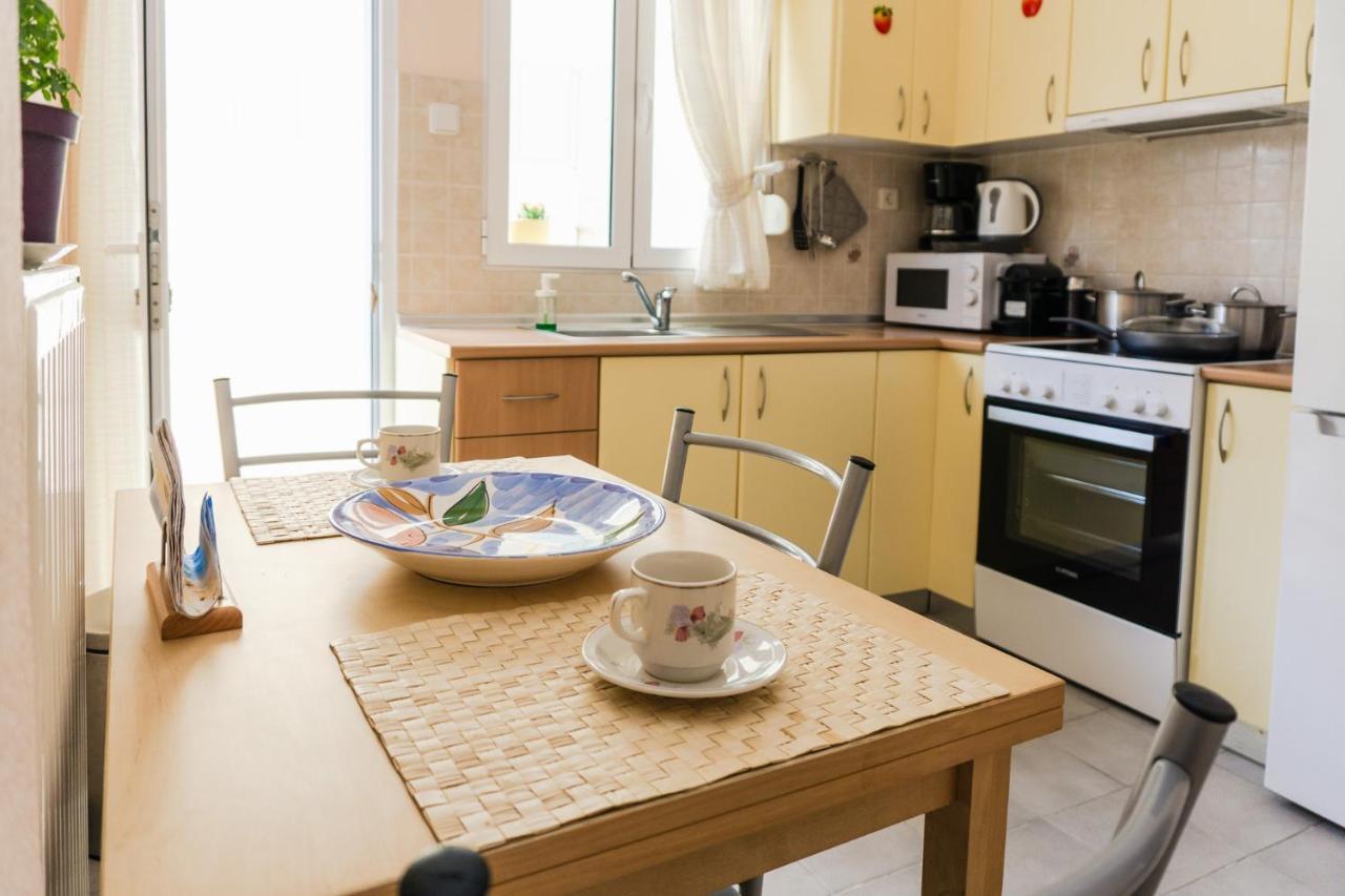 Irene Seafront Apartment ネオイ・エピヴァタイ エクステリア 写真